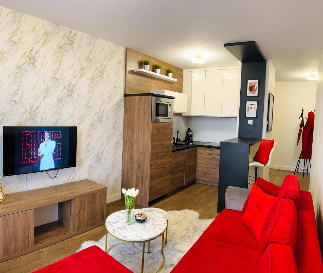 Downtown Apartments Presley Air-Conditioned Rzeszów Εξωτερικό φωτογραφία