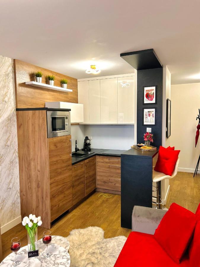 Downtown Apartments Presley Air-Conditioned Rzeszów Εξωτερικό φωτογραφία