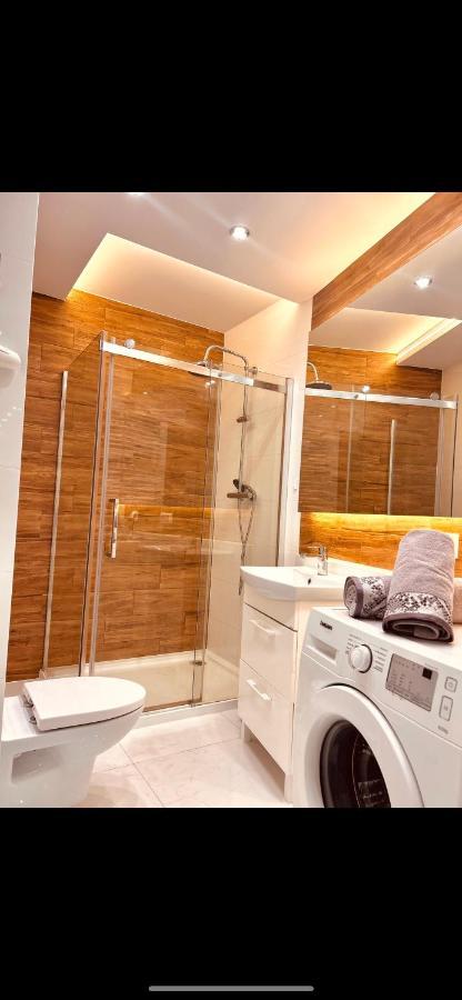 Downtown Apartments Presley Air-Conditioned Rzeszów Εξωτερικό φωτογραφία